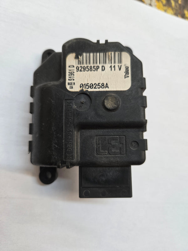 5143192AA HVAC Door Blend Actuator WK, XK (05-10)