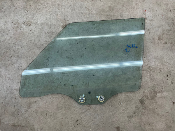 Driver Side Front Door Glass for 4 Door Cherokee XJ (97-01)