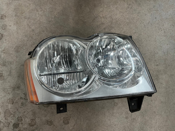 Grand Cherokee WK (05-07) Passenger Side Head Light