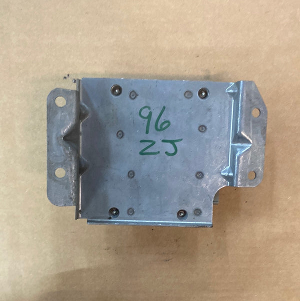 P56009021 Grand Cherokee ZJ (96-98) Airbag Control Module Computer